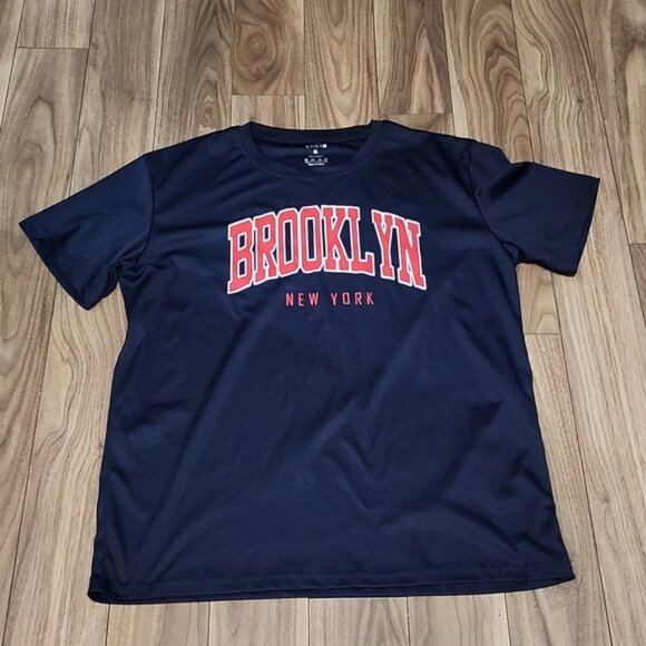 5/$26🌻TSHIRT BROOKLYN SIZE XL - SHEIN - Picture 1 of 1
